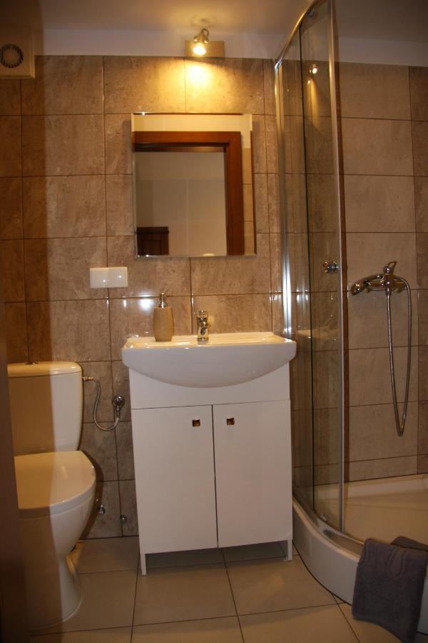 Mietusia Przystan - Wynajem Pokoi Hotell Ciche  Exteriör bild