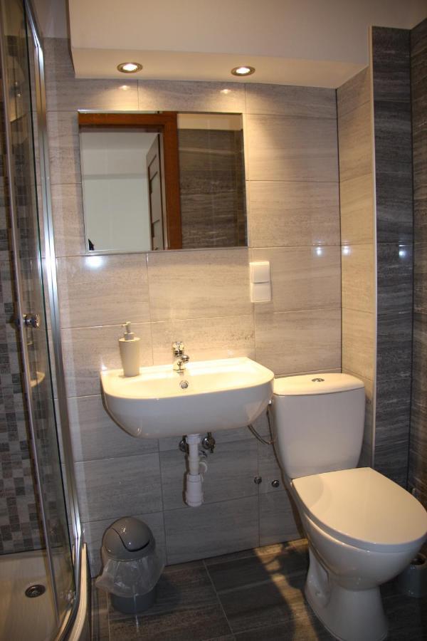 Mietusia Przystan - Wynajem Pokoi Hotell Ciche  Exteriör bild